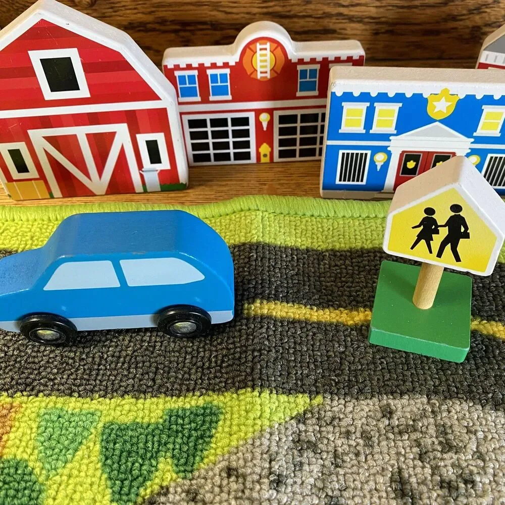Melissa & Doug Create A Town Activity Rug Play Set 7 Wood Pieces